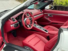 2020 Porsche 718 Boxster 2.0T, белый — фото 9