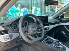 2022 Audi A4L 40 TFSI Luxury Sport, белый — фото 16
