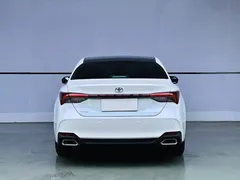 2019 Toyota Avalon 2.0L Luxury, белый — фото 5