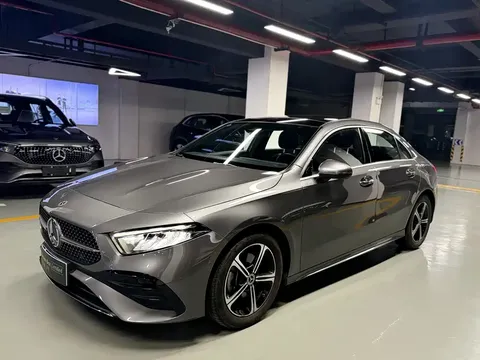2023 Mercedes-Benz A-Class A 200 L Fashion