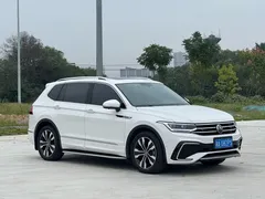 2022 Volkswagen Tiguan L 330TSI AT 2WD R-Line, белый — фото 3