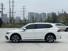 2022 Volkswagen Tiguan L 330TSI AT 2WD R-Line, белый — фото 8