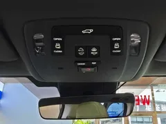 2023 Toyota Granvia 2.5L Hybrid Premium Plus — фото 13