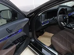 2023 BMW 7 Series 735Li M Sport Package, чёрный — фото 19