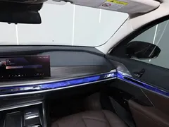 2023 BMW 7 Series 735Li M Sport Package, чёрный — фото 27