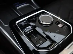 2023 BMW 7 Series 735Li M Sport Package, чёрный — фото 29