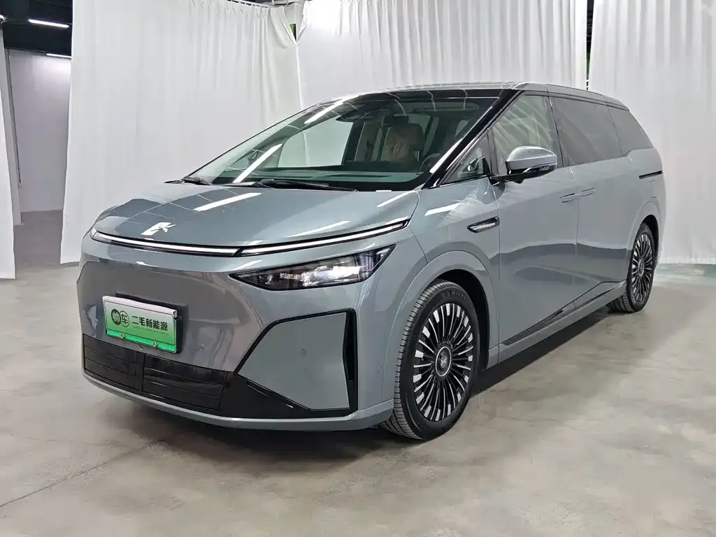 2026 Xpeng X9 EREV 1602 Ultra