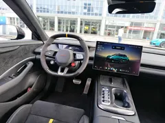 2025 Xiaomi SU7 Ultra Ultra, зелёный — фото 10