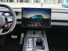 2025 Xiaomi SU7 Ultra Ultra, зелёный — фото 13