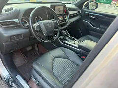 2022 Toyota Crown Kluger 2.5L HEV 4WD Luxury — фото 4