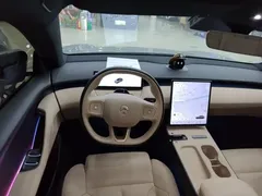 2024 Nio ET5T 75kWh Touring — фото 11