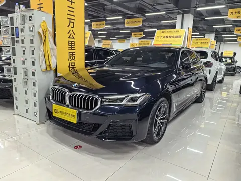 2022 BMW 5 Series 525Li M Sport Package