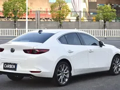 2022 Mazda 3 2.0L AT, белый — фото 9