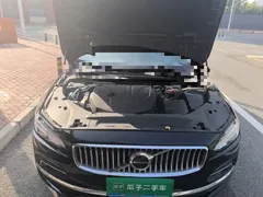 2024 Volvo S90, чёрный — фото 16