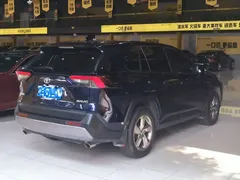 2022 Toyota RAV4 2.0L CVT 2WD Fashion Plus, синий — фото 5