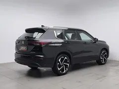 2023 Mitsubishi Outlander 1.5T CVT 2WD Premium 5, чёрный — фото 2