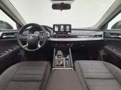 2023 Mitsubishi Outlander 1.5T CVT 2WD Premium 5, чёрный — фото 5