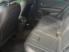 2021 Hyundai Elantra 1.5L CVT Leading GLS, белый — фото 6