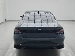 2022 Hyundai Elantra 1.5L CVT GLX Elite — фото 3