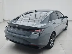 2022 Hyundai Elantra 1.5L CVT GLX Elite — фото 5