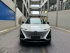2022 Changan UNI-T 1.5T Premium, белый — фото 2