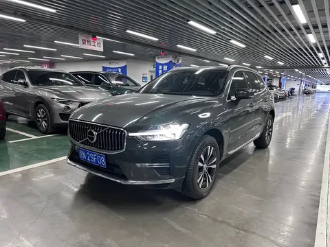 2022 Volvo XC60 4WD Zhiyi Luxury