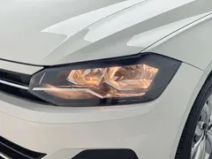 2021 Volkswagen Polo Plus 1.5L AT Colorful Tech, белый — фото 7