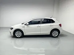 2021 Volkswagen Polo Plus 1.5L AT Colorful Tech, белый — фото 10