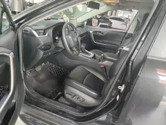2022 Toyota RAV4 2.0L CVT 2WD Fashion, чёрный — фото 4
