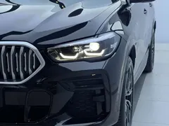 2022 BMW X6, чёрный — фото 2