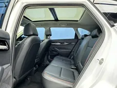 2023 Kia Seltos 1.5L CVT Luxury, белый — фото 5