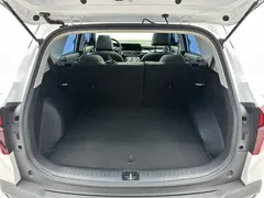 2023 Kia Seltos 1.5L CVT Luxury, белый — фото 20