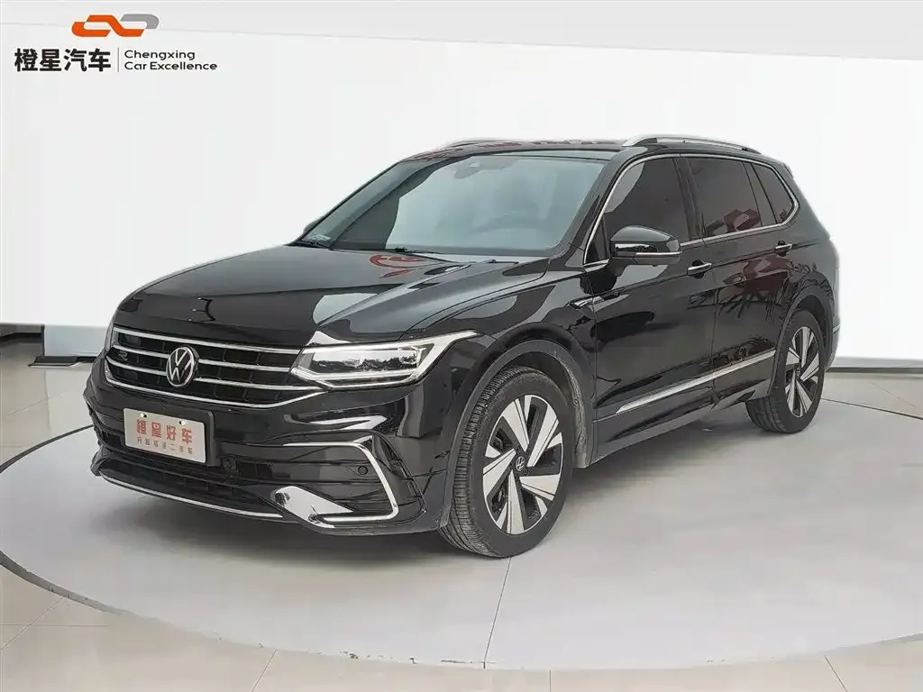 2023 Volkswagen Tiguan L 330TSI AT 2WD R-Line