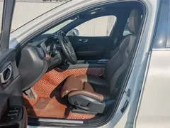 2021 Volvo XC60 4WD Luxury, белый — фото 9