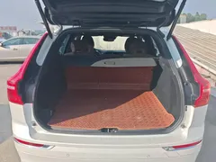 2021 Volvo XC60 4WD Luxury, белый — фото 15