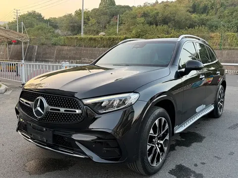 2023 Mercedes-Benz GLC 260 L 4MATIC Dynamic 5-Seat