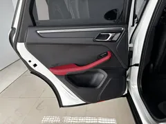 2022 Porsche Macan 2.0T, белый — фото 20
