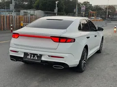 2023 Geely Preface 2.0TD Elite, белый — фото 5