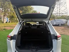 2023 Honda Vezel 1.5L CVT Elite, белый — фото 18