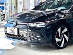 2021 Volkswagen Golf GTI 380TSI DSG — фото 2