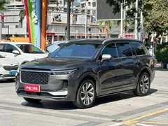 2021 Li Auto ONE EREV 6-seater — фото 1