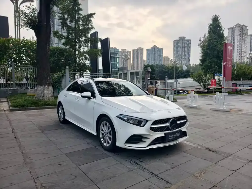 2022 Mercedes-Benz A-Class A 200 L Sport Sedan Fashion