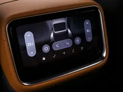 2025 Xiaomi YU7 4WD Max — фото 17