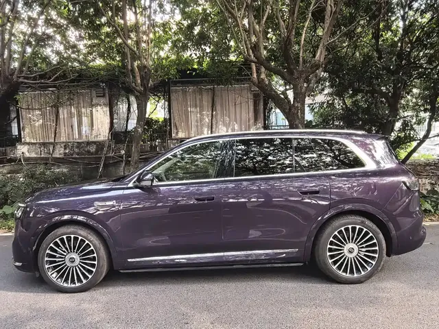 2025 Aito M8 EV Max+ 6-seat Long Range 192-beam LiDAR