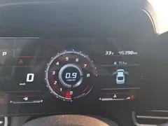 2022 Hyundai Elantra 1.5L CVT LUX Premium — фото 12
