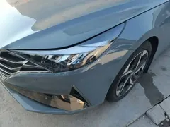 2022 Hyundai Elantra 1.5L CVT LUX Premium — фото 24