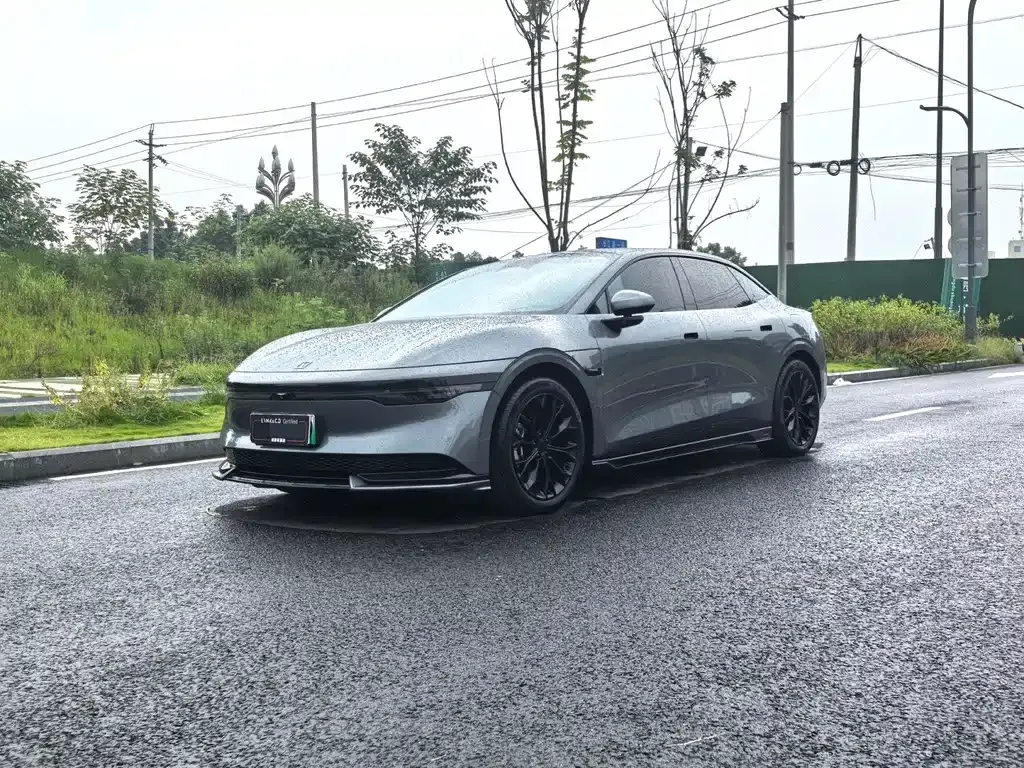 2024 Zeekr 007 EV 4WD 100kWh