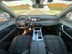 2023 Jetour X70 PLUS 1.5T DCT 5-seat, белый — фото 9