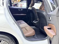 2024 Volvo S60 B4 Luxury, белый — фото 4