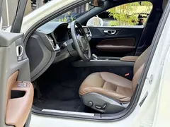 2024 Volvo S60 B4 Luxury, белый — фото 5